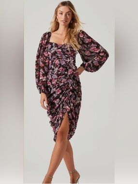 NWT- ASTR the label Athens puff sleeve floral dress, size XS